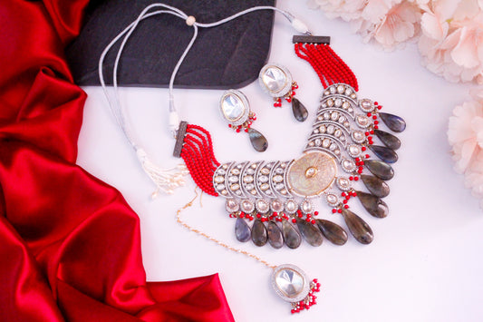 Aditi AD Necklace Set