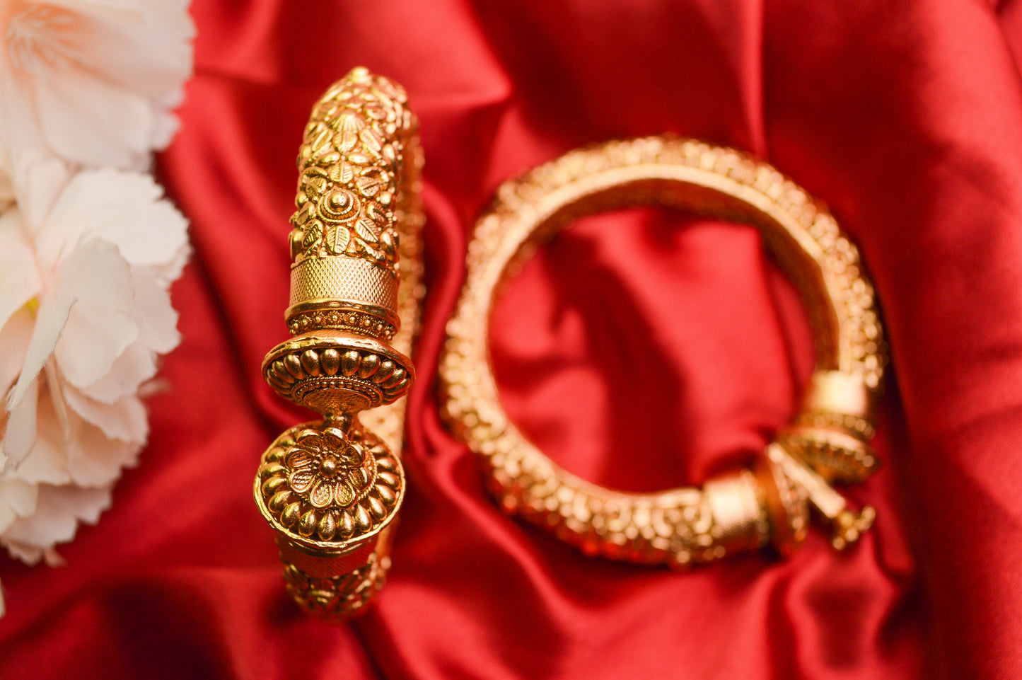 Vaani Temple Bangles