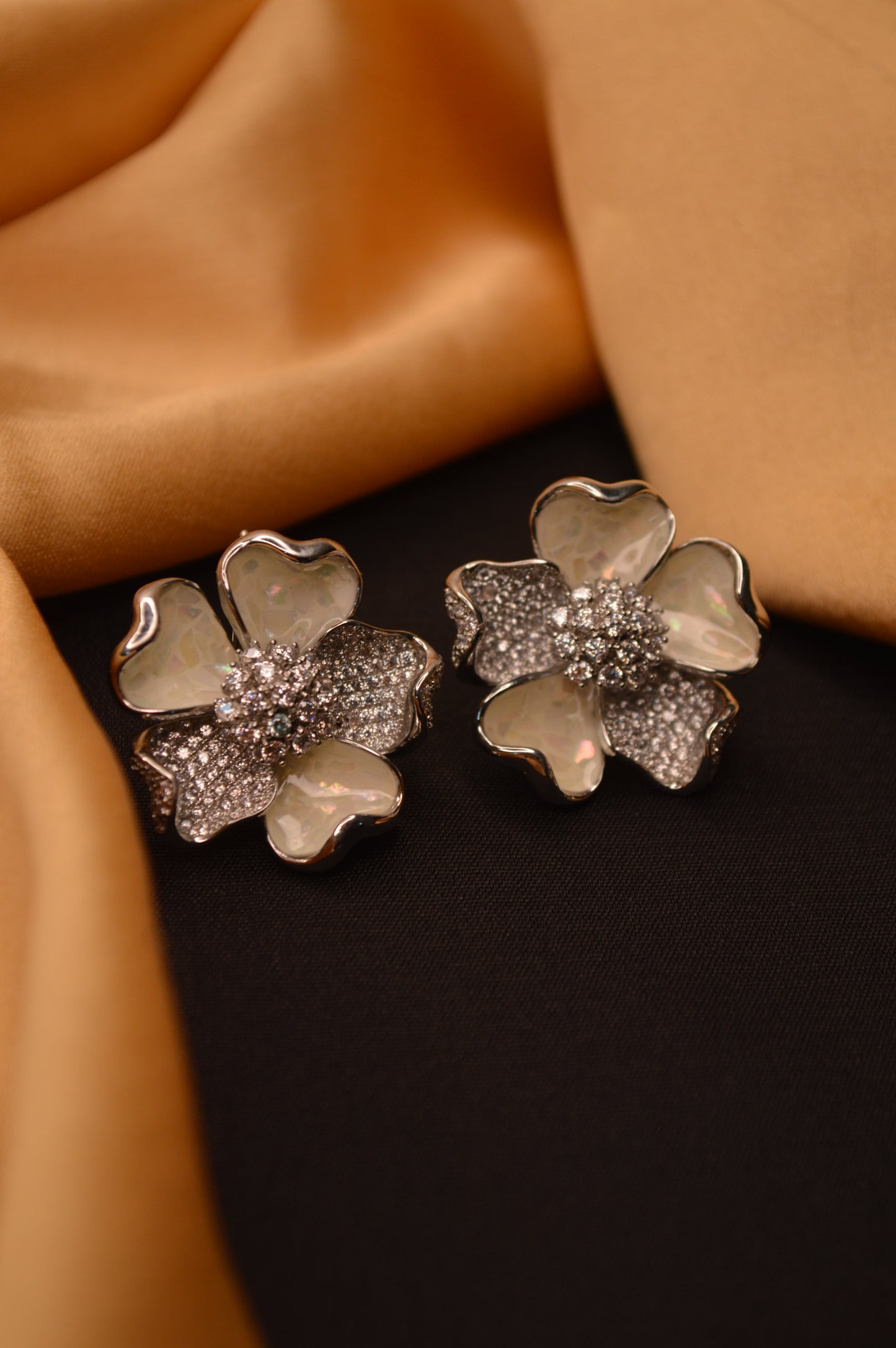 Ruhi Flower-themed AD Earrings