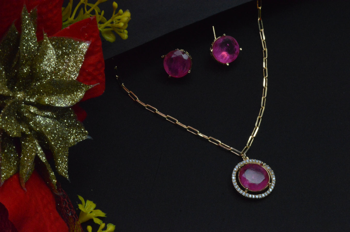 Sara AD Ruby Pendent Set