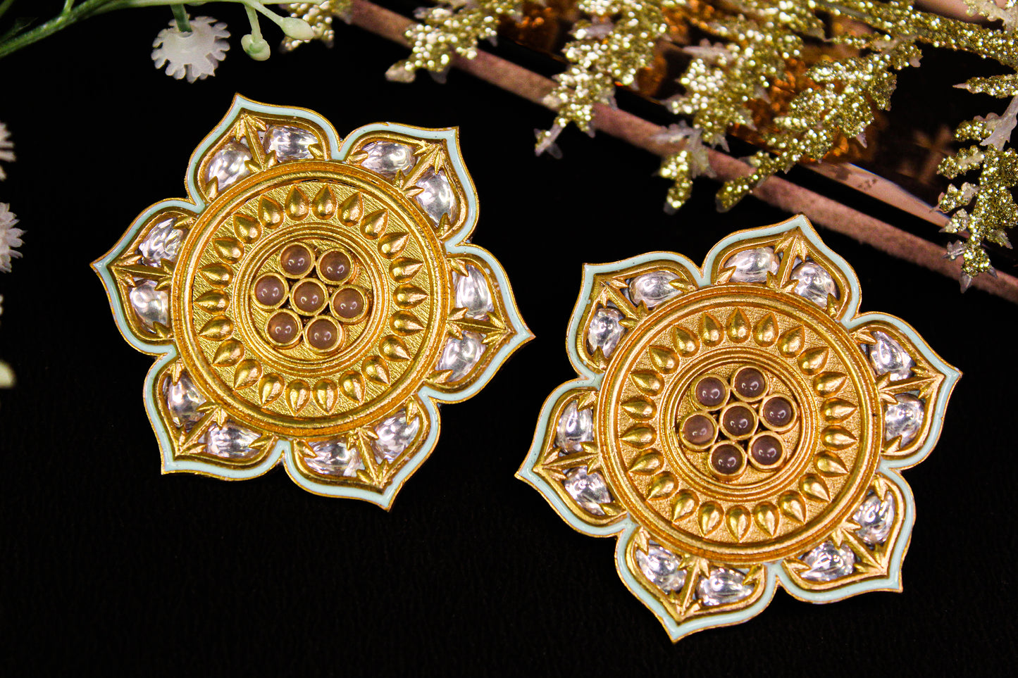 Pihu Flower Kundan Stud