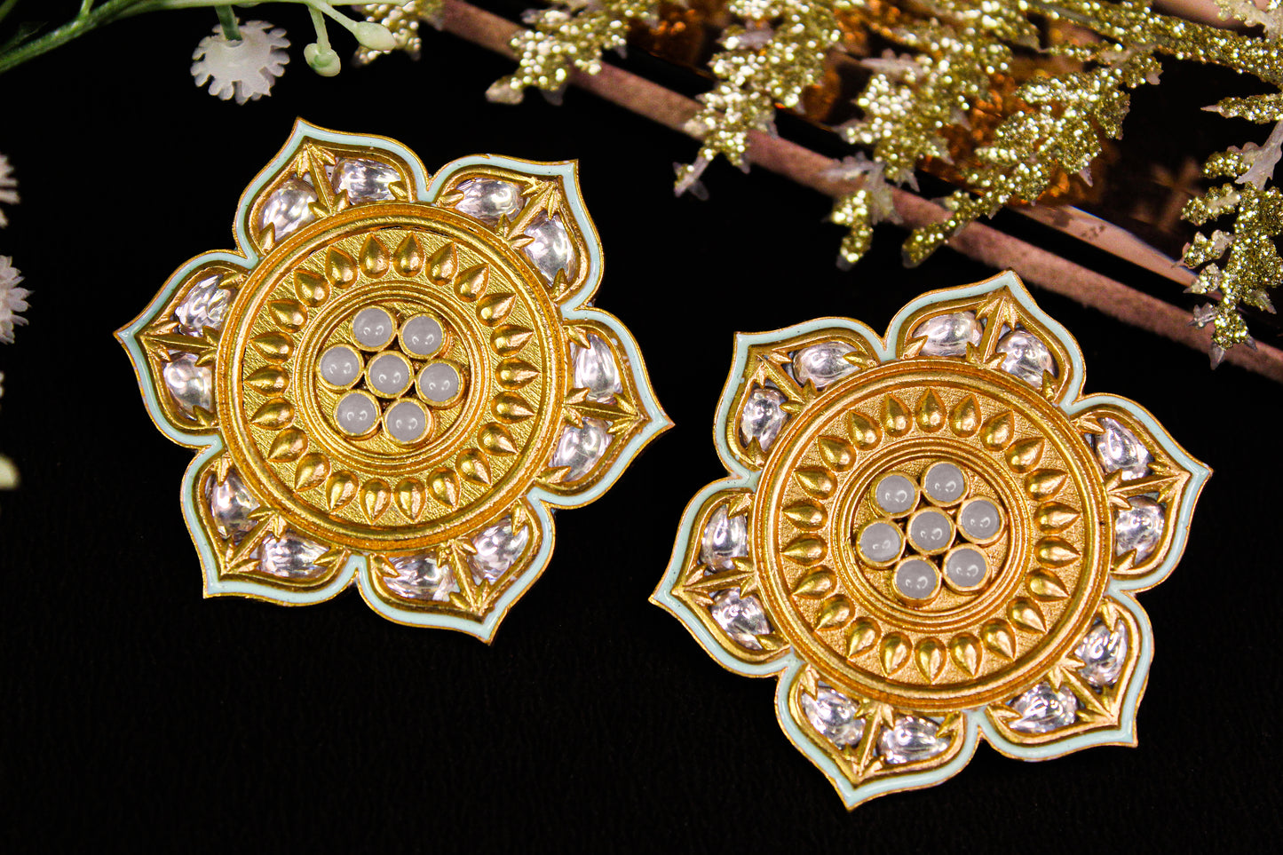 Pihu Flower Kundan Stud