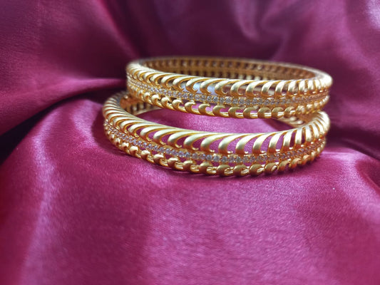 Ekta Gold Polish Bangles