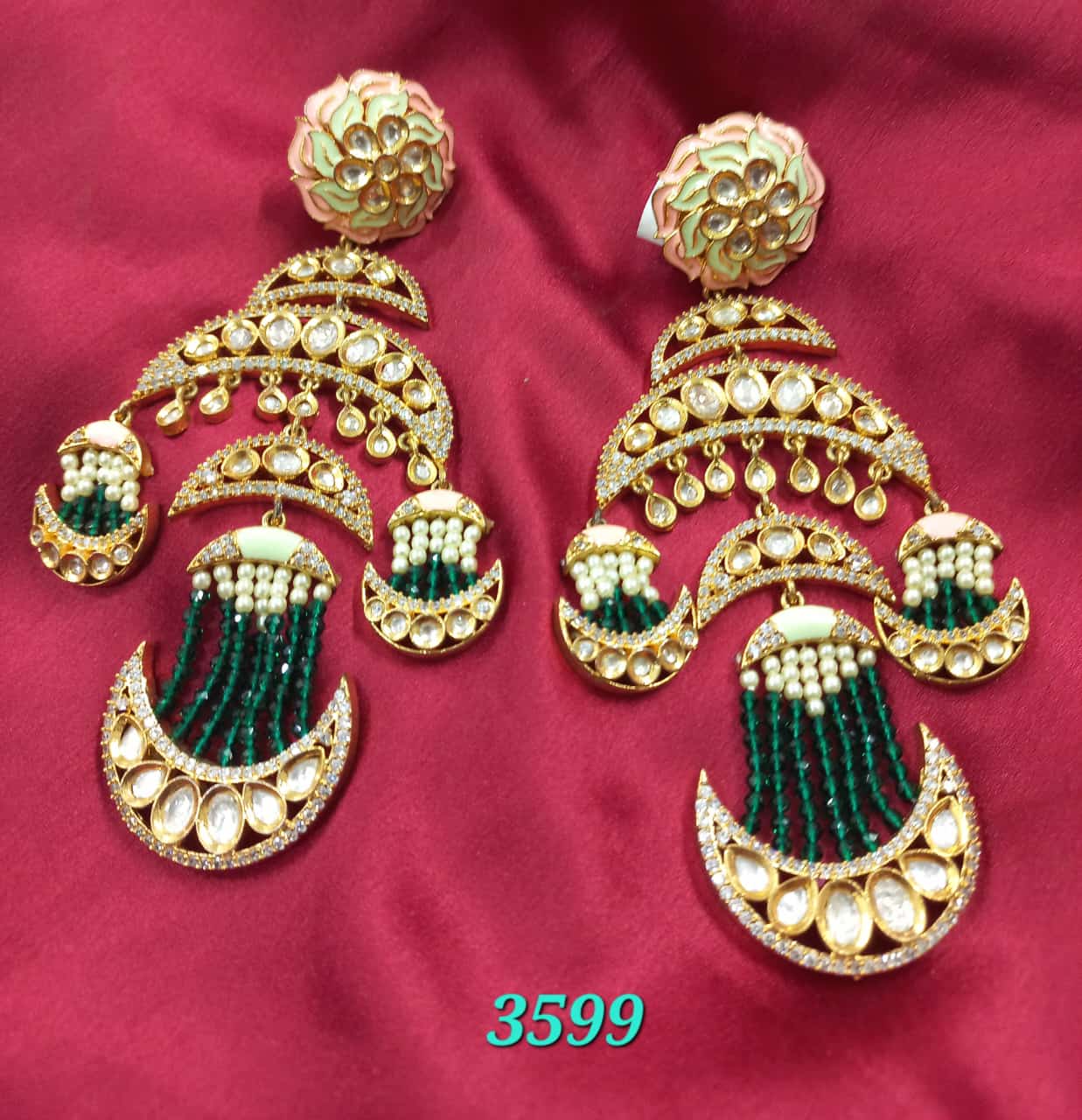 Ayushi Kundan Earrings